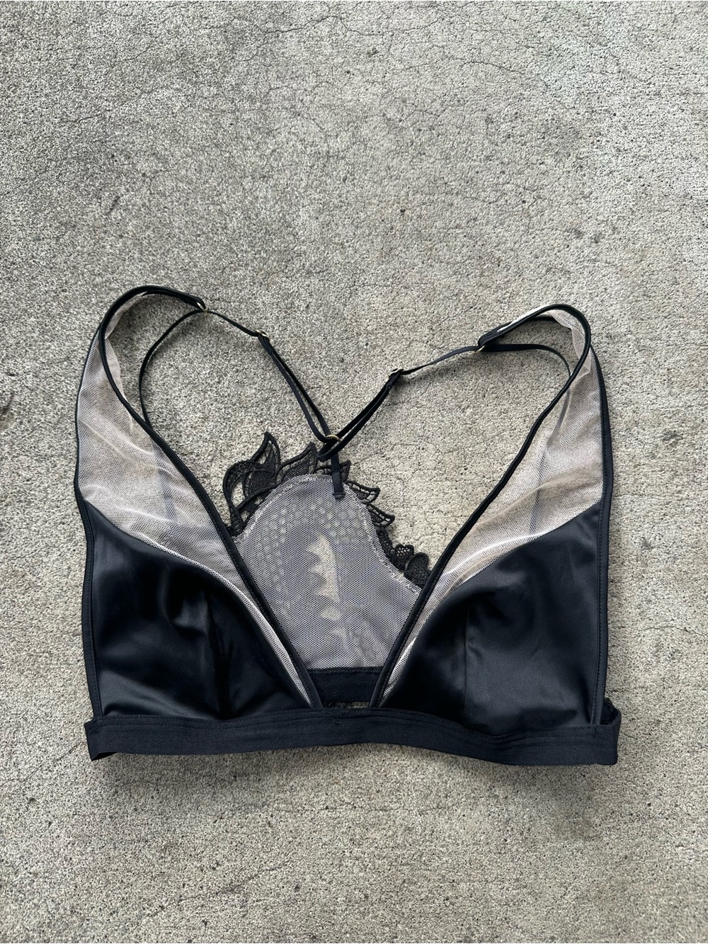 Victoria's Secret Black Lace Sheer Bralette Bra